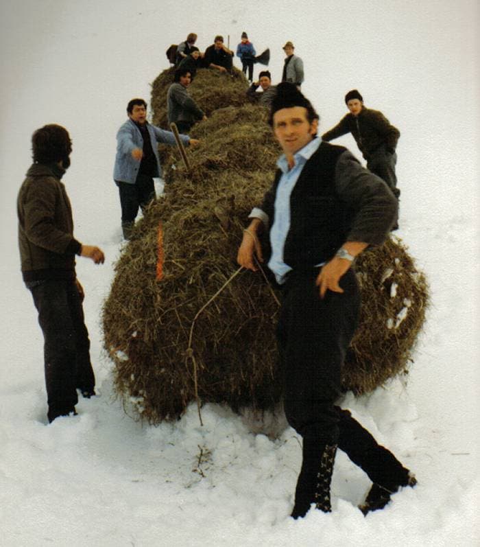 La descente vers le village