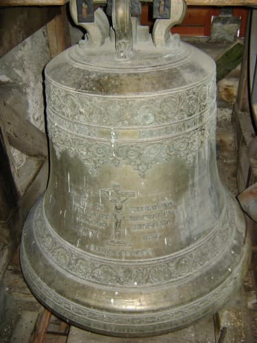 Cloche de l'église d'Estavannens (sonnerie des 5 cloches).