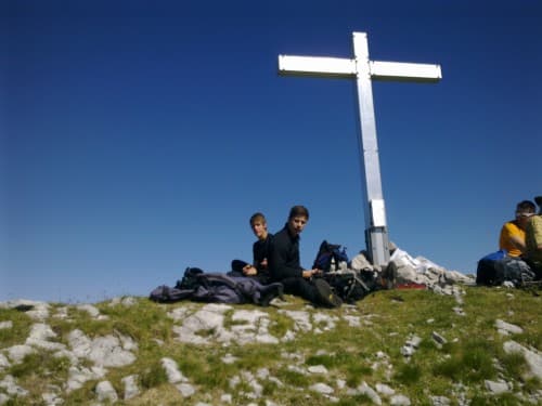 La croix de la Dent de Brenleire (2353 m, commune de Charmey)