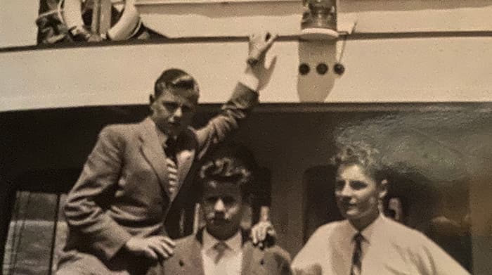Course d’école aux îles Borromées, juin 1956